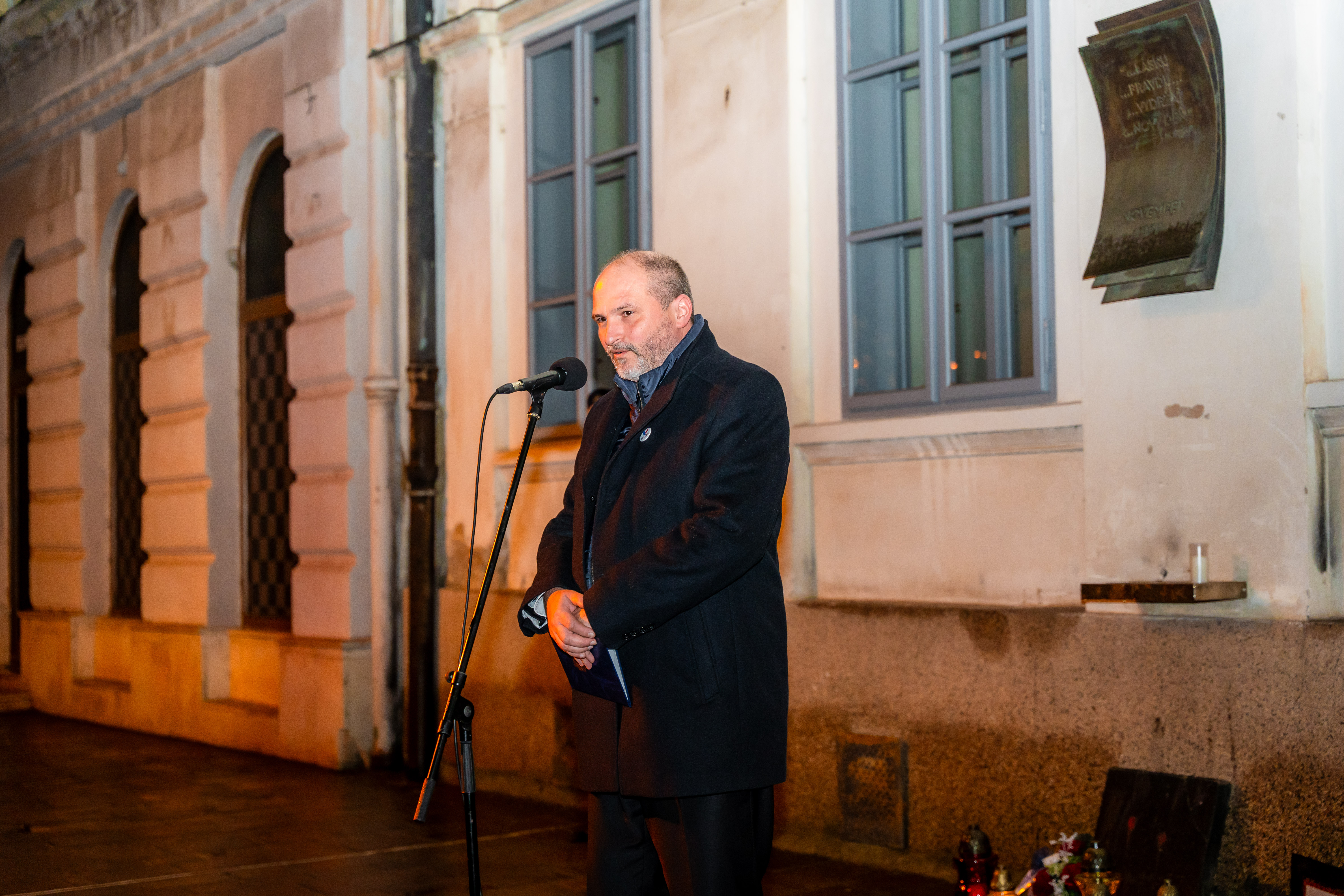 Pietna spomienka - Den boja za slobodu a demokraciu-4